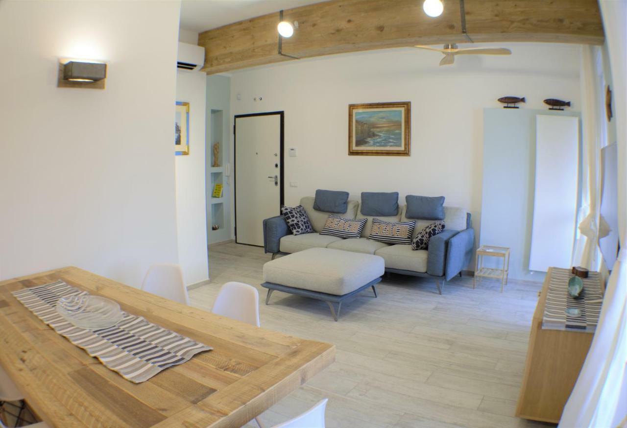 פורטו ונרה Casemaggi Beach House Terrace מראה חיצוני תמונה